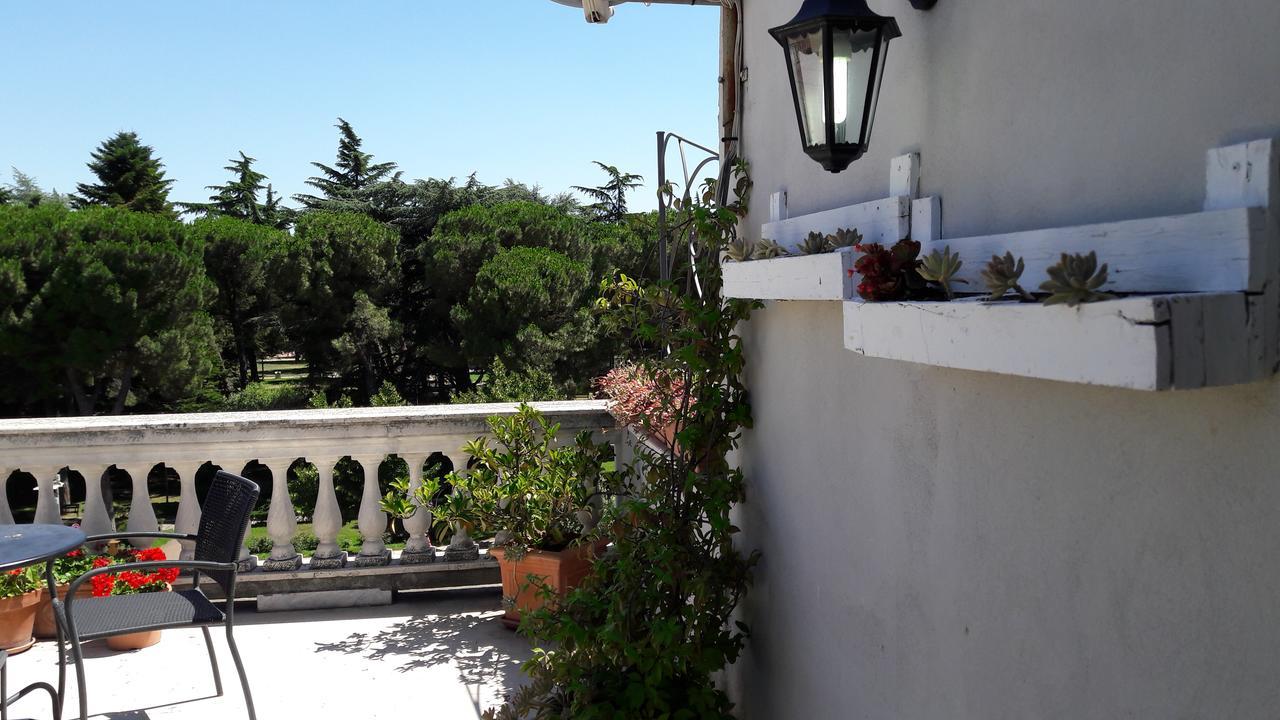 B&B Casa Laviano เมลฟิ ภายนอก รูปภาพ