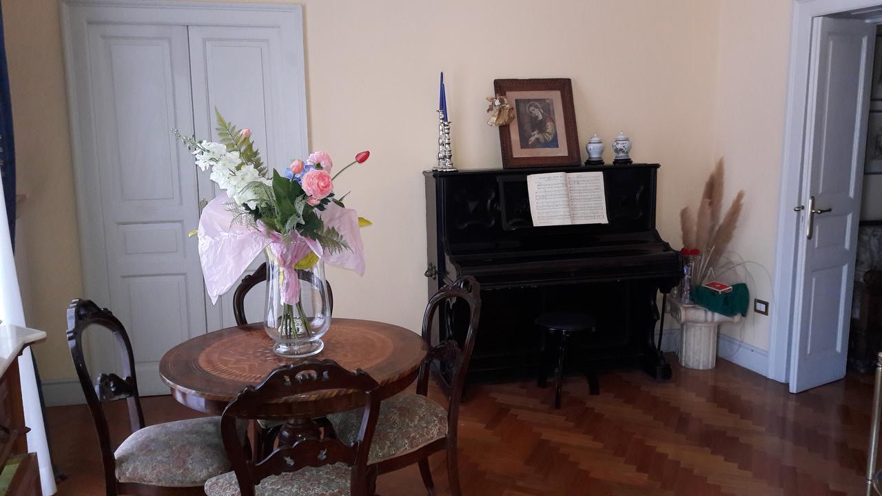 B&B Casa Laviano เมลฟิ ภายนอก รูปภาพ