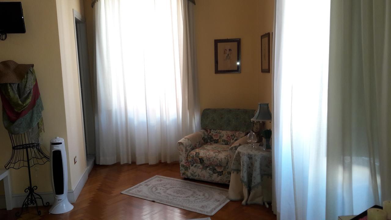 B&B Casa Laviano เมลฟิ ภายนอก รูปภาพ