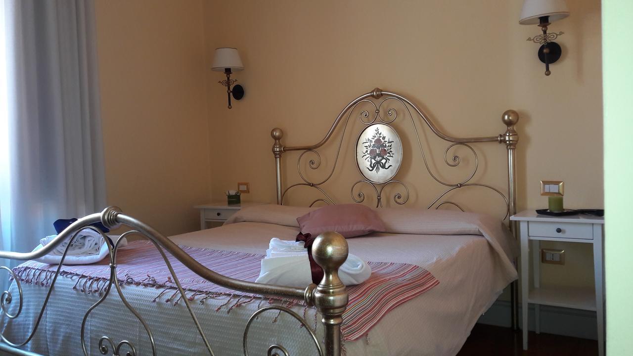 B&B Casa Laviano เมลฟิ ภายนอก รูปภาพ