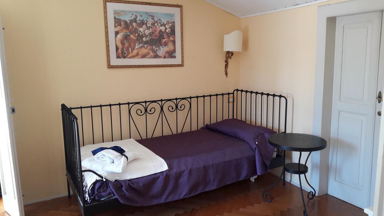 B&B Casa Laviano เมลฟิ ภายนอก รูปภาพ
