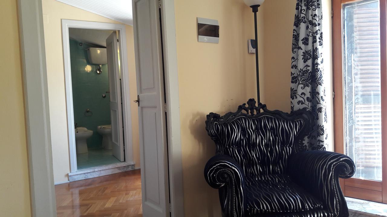 B&B Casa Laviano เมลฟิ ภายนอก รูปภาพ